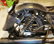 Load image into Gallery viewer, HOFMANN DESIGNS CARBON FIBER REAR FENDER W/ SEAT DOCK FLH 09-22