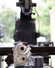 Load image into Gallery viewer, ROCKET PERFORMANCE GARAGE OIL PUMP AND CAM PLATE