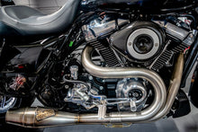 Load image into Gallery viewer, SAWICKI SPEED SHOP BIG INCH SHORTY TOURING WITH AFTERMARKET MIDS 09-23

