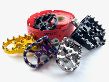 Load image into Gallery viewer, FLO MOTORSPORTS MOTO STYLE FOOTPEG SET
